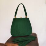 Bolsa Vintage anos 60 com luva.,